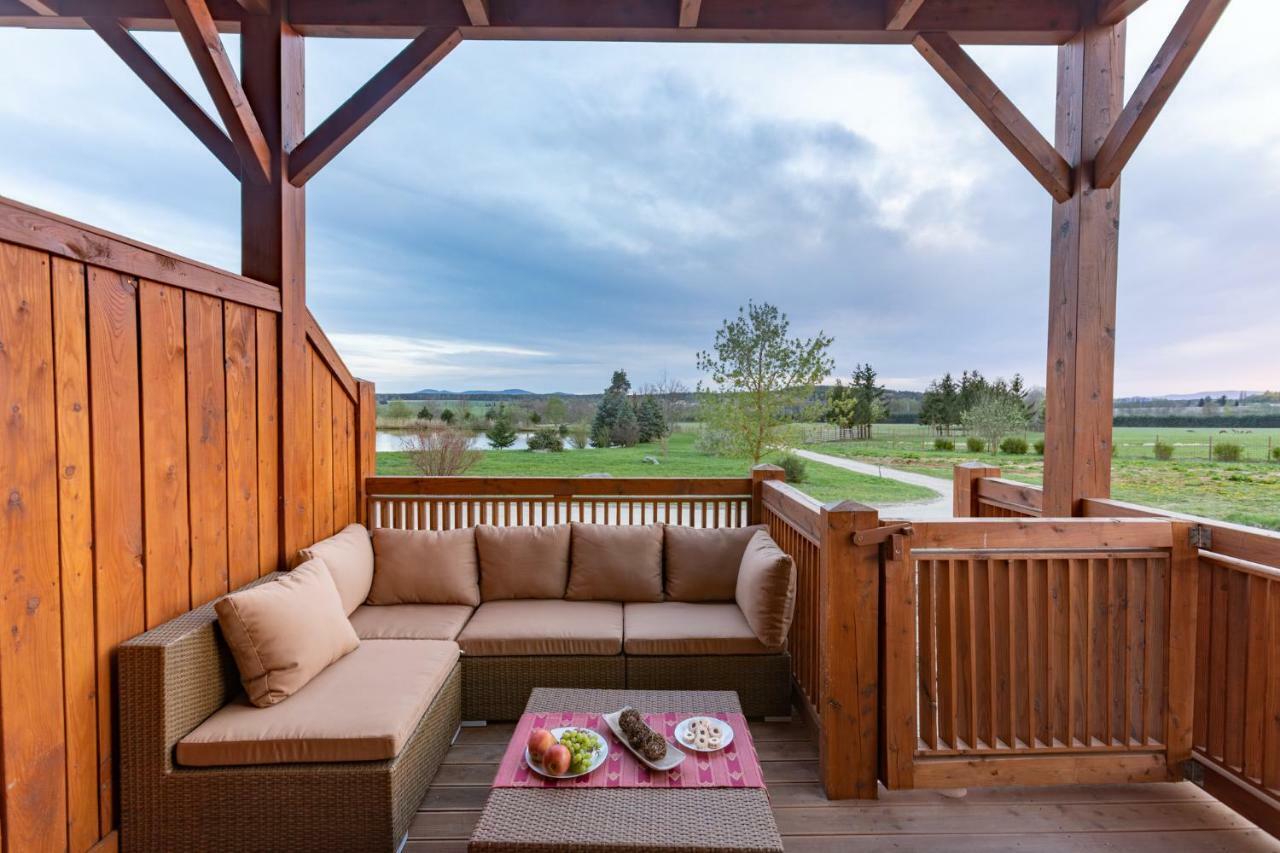 Residence Safari Resort - Chateau Borovany  Exterior photo